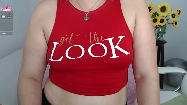 Snapshot of ana_milf chatting on 09-16-25, 01:56 ana milf online show from 09-16-25, 01:56