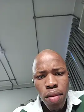 Mejjlunje540 online show from 04-13-26, 08:29