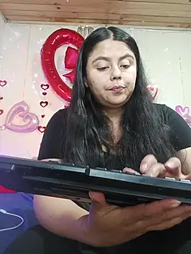 celestehot707rs online show from 04-11-26, 06:10