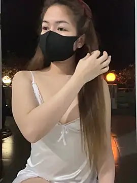 BabyThree  online show from 02-05-26, 02:35