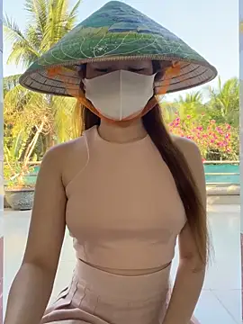 BabyThree  online show from 03-07-26, 09:16