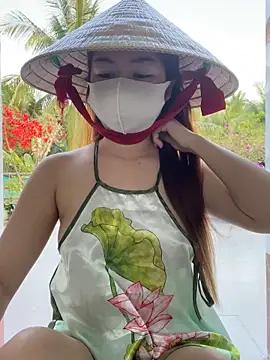 BabyThree  online show from 02-09-26, 09:51