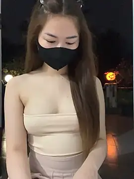 BabyThree  online show from 04-01-26, 02:25