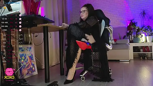 misskaassandraa online show from 12-04-25, 02:27