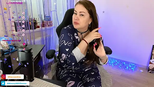 Snapshot of misskaassandraa chatting on 03-22-25, 07:36 misskaassandraa online show from 03-22-25, 07:36