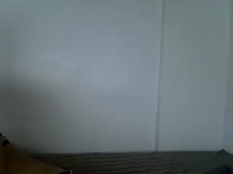 laetitia  online show from 11-05-25, 01:58