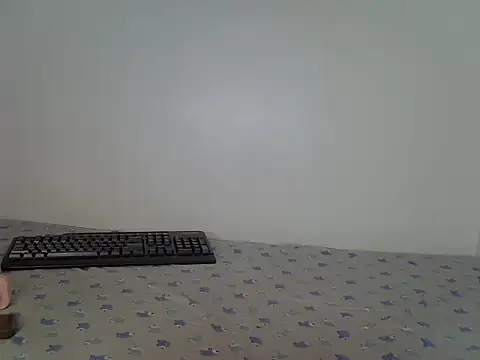 Snapshot of laetitia_ chatting on 06-20-26, 08:52 laetitia online show from 06-20-26, 08:52