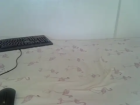 Snapshot of laetitia_ chatting on 07-01-26, 11:10 laetitia online show from 07-01-26, 11:10