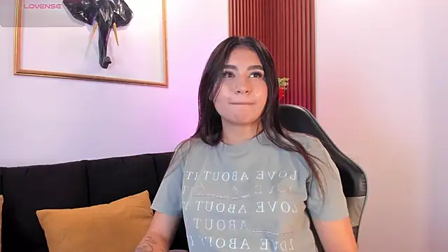 Zayda 1 online show from 10-14-25, 07:58