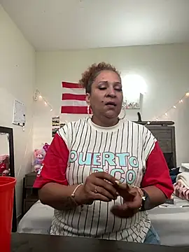 ladycreamypr2 online show from 04-28-26, 10:52