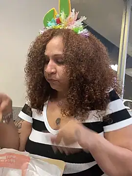 ladycreamypr2 online show from 03-26-26, 11:57