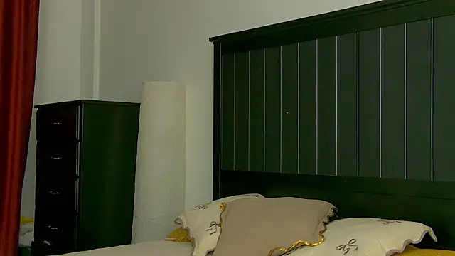 Yanira Muslim online show from 03-31-26, 04:14