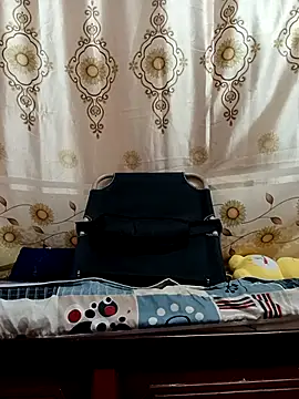 NgocQuyen2K online show from 04-04-26, 10:27