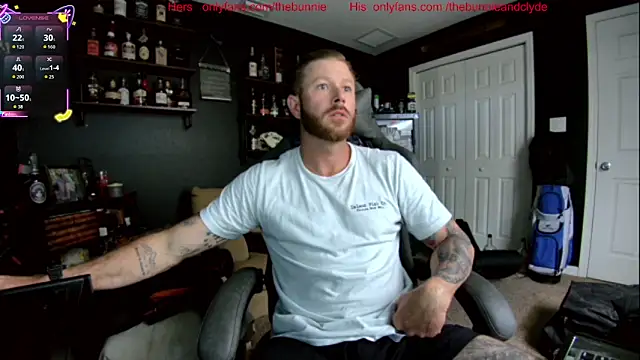 Snapshot of chillinthemosttt chatting on 10-21-25, 07:46 chillinthemosttt online show from 10-21-25, 07:46