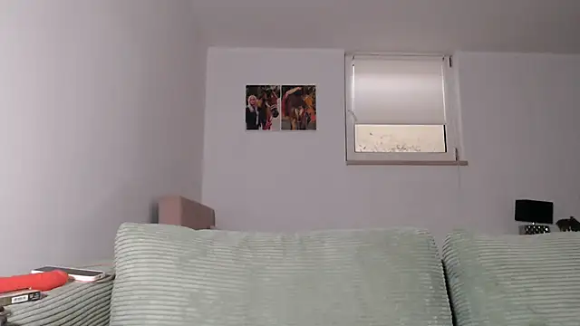Liana Lou online show from 07-30-26, 02:16