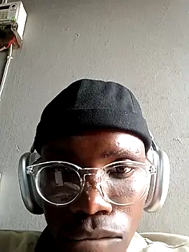 199Gif online show from 12-14-25, 01:17