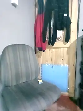 199Gif online show from 01-17-26, 05:38