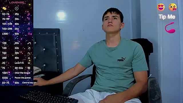 Jacobb Lee online show from 11-14-25, 09:07