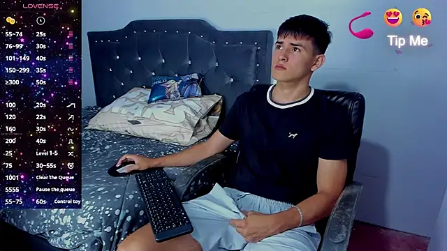 Jacobb Lee online show from 09-18-25, 08:56