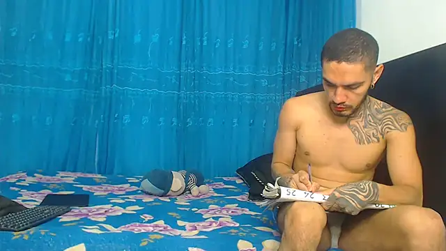 Hot Sharks  online show from 10-30-25, 09:07