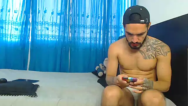 Hot Sharks  online show from 09-18-25, 11:46