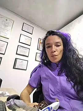 rebekka simpson online show from 05-30-26, 11:21