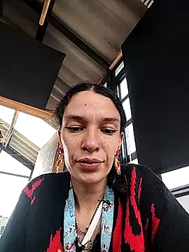 rebekka simpson online show from 05-25-26, 08:51