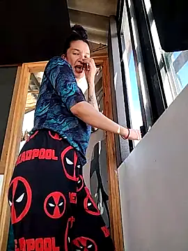 rebekka simpson online show from 11-25-25, 01:22