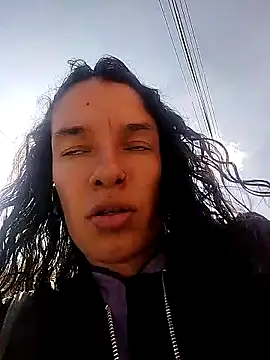 rebekka simpson online show from 11-04-25, 01:59