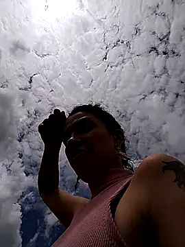 rebekka simpson online show from 11-17-25, 05:17