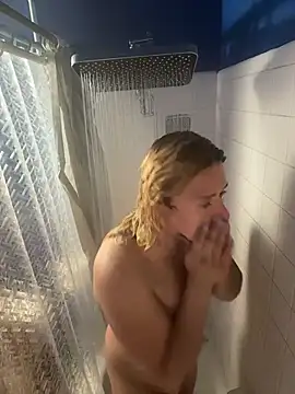 allissonw13 online show from 12-05-25, 03:38