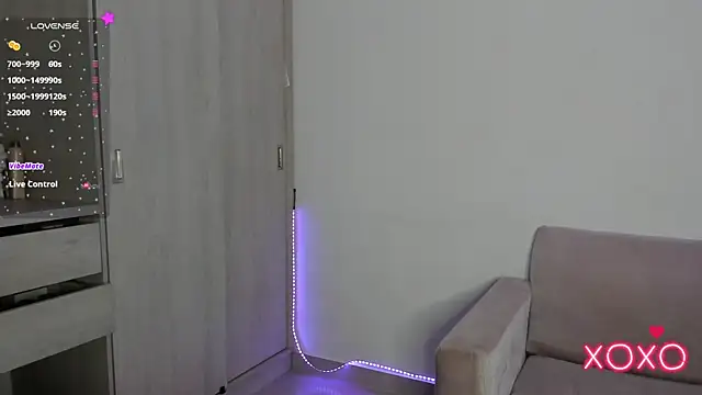 Lilacutte  online show from 10-24-25, 12:31