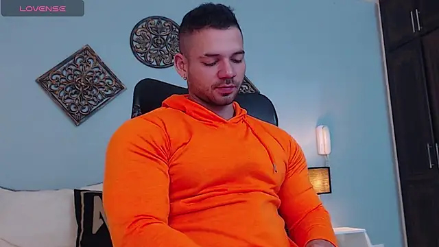 JeremyLowe online show from 03-12-25, 01:19