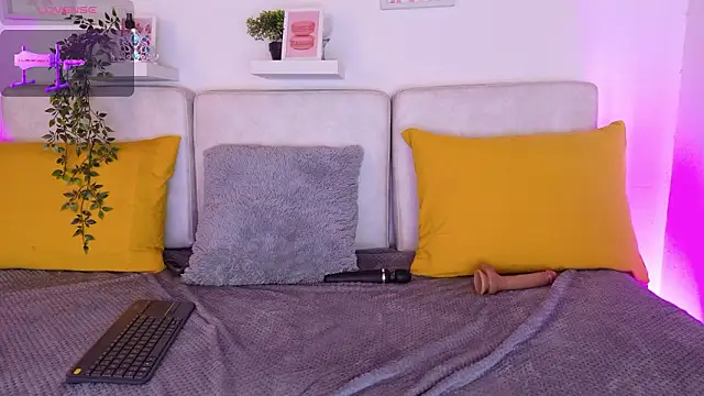 Malka Burning online show from 03-04-26, 08:05