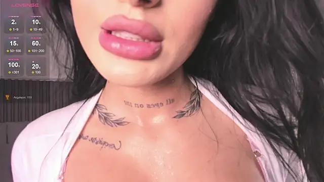 SOPHICARTERS online show from 03-30-26, 01:01