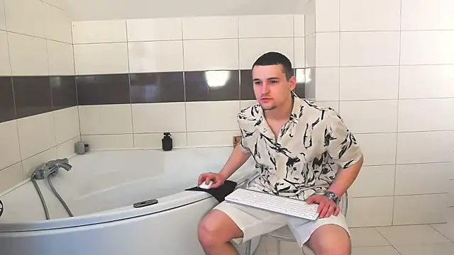 Snapshot of TImLids chatting on 03-06-25, 07:25 TImLids online show from 03-06-25, 07:25