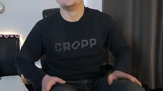 Snapshot of TImLids chatting on 02-17-25, 08:30 TImLids online show from 02-17-25, 08:30