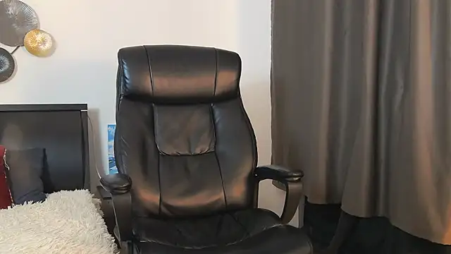 Snapshot of TImLids chatting on 02-03-25, 01:19 TImLids online show from 02-03-25, 01:19