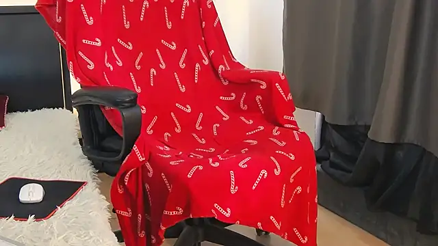 Snapshot of TImLids chatting on 02-04-25, 10:43 TImLids online show from 02-04-25, 10:43