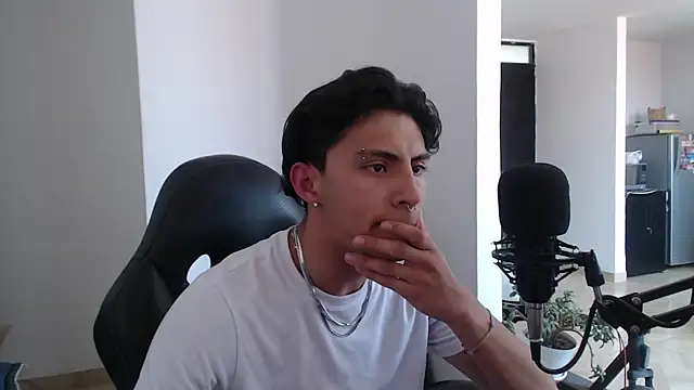 jay dimarco2 online show from 12-21-25, 05:58