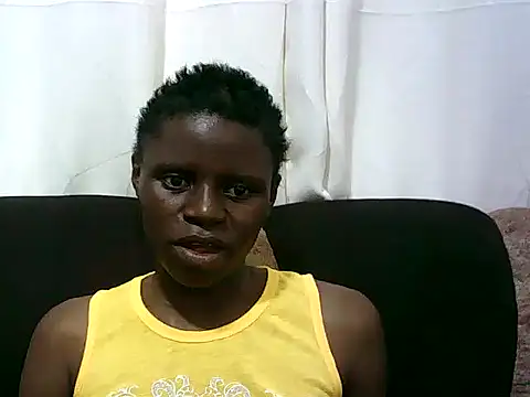 Snapshot of hottgirlval chatting on 02-20-25, 06:03 hottgirlval online show from 02-20-25, 06:03