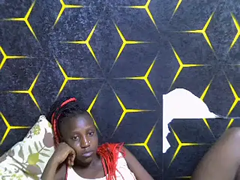 Snapshot of Spicey_diana chatting on 02-22-25, 03:47 Spicey diana online show from 02-22-25, 03:47