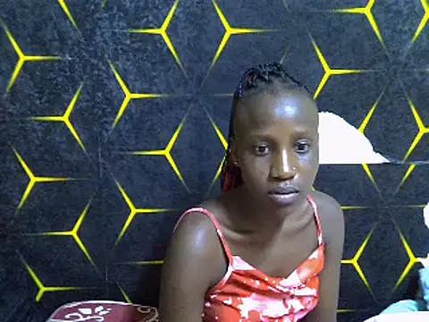 Snapshot of Spicey_diana chatting on 02-17-25, 04:17 Spicey diana online show from 02-17-25, 04:17