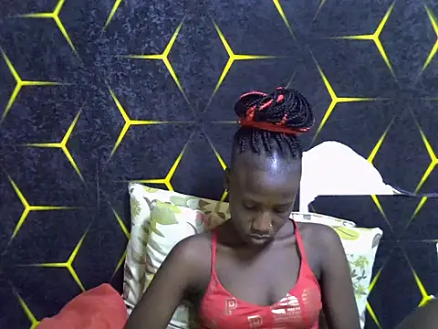 Snapshot of Spicey_diana chatting on 02-20-25, 07:19 Spicey diana online show from 02-20-25, 07:19