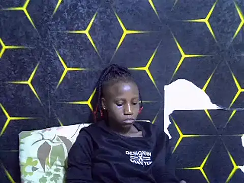 Snapshot of Spicey_diana chatting on 02-25-25, 04:57 Spicey diana online show from 02-25-25, 04:57