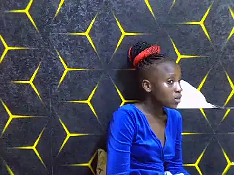 Snapshot of Spicey_diana chatting on 02-22-25, 02:50 Spicey diana online show from 02-22-25, 02:50