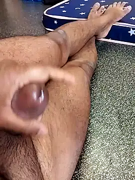 Snapshot of cenyon124 chatting on 04-01-26, 01:51 cenyon124 online show from 04-01-26, 01:51