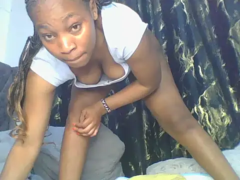  Becky002 online show from 11-30-25, 08:48