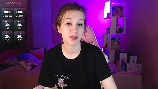 Snapshot of ur_kitty__ chatting on 01-12-25, 01:05 ur kitty online show from 01-12-25, 01:05