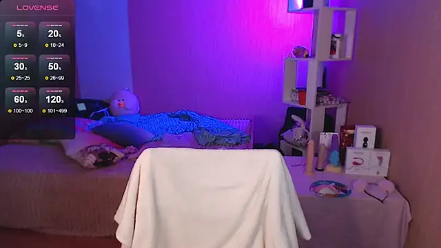 Snapshot of ur_kitty__ chatting on 12-10-24, 03:44 ur kitty online show from 12-10-24, 03:44